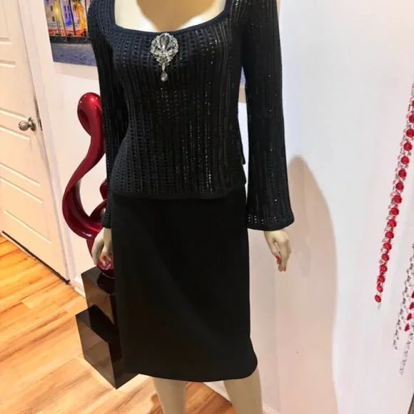 St John evening set skirt suit embellished paillettes sequined Large 12 crochet - Picture 3 of 5